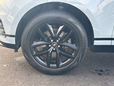 2025 Land Rover Range Rover Velar Dynamic SE