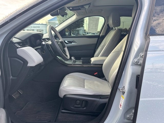 2025 Land Rover Range Rover Velar Dynamic SE