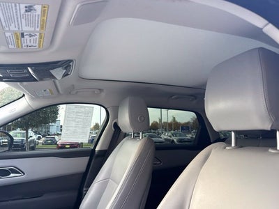 2025 Land Rover Range Rover Velar Dynamic SE