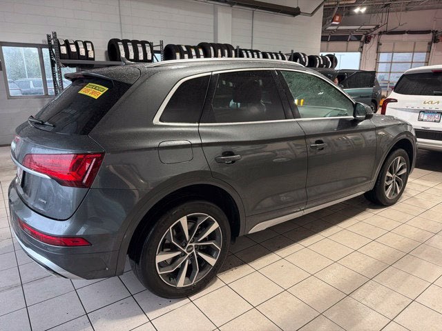 2022 Audi Q5 45 S line Premium quattro