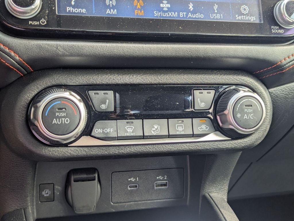 2024 Nissan Versa 1.6 SR