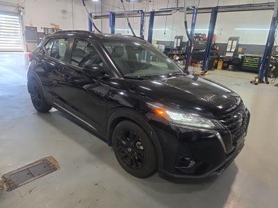 2023 Nissan Kicks SR