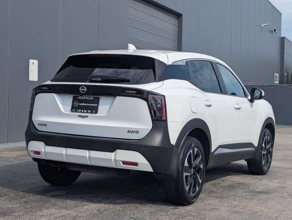 2025 Nissan Kicks SV