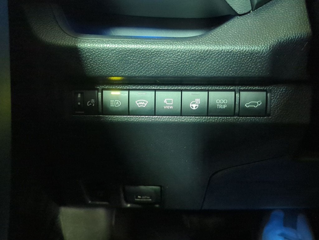 2024 Toyota RAV4 Hybrid XSE