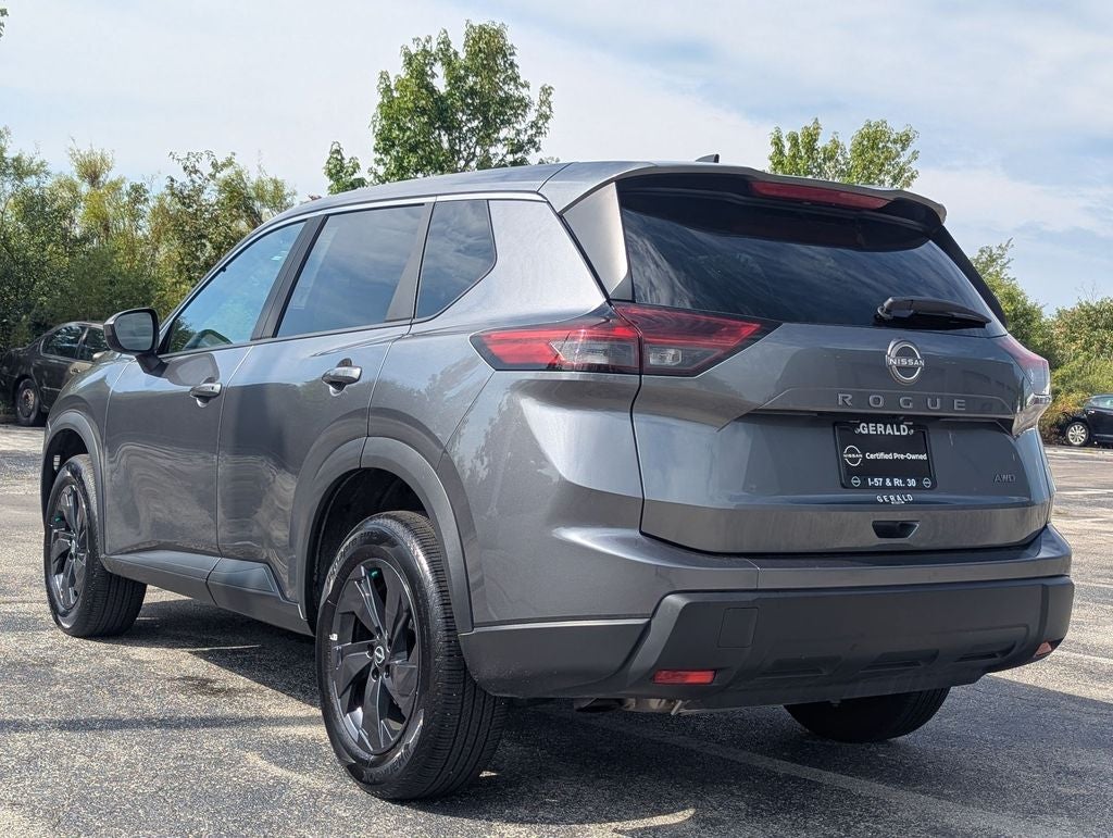 2026 Nissan Rogue SV