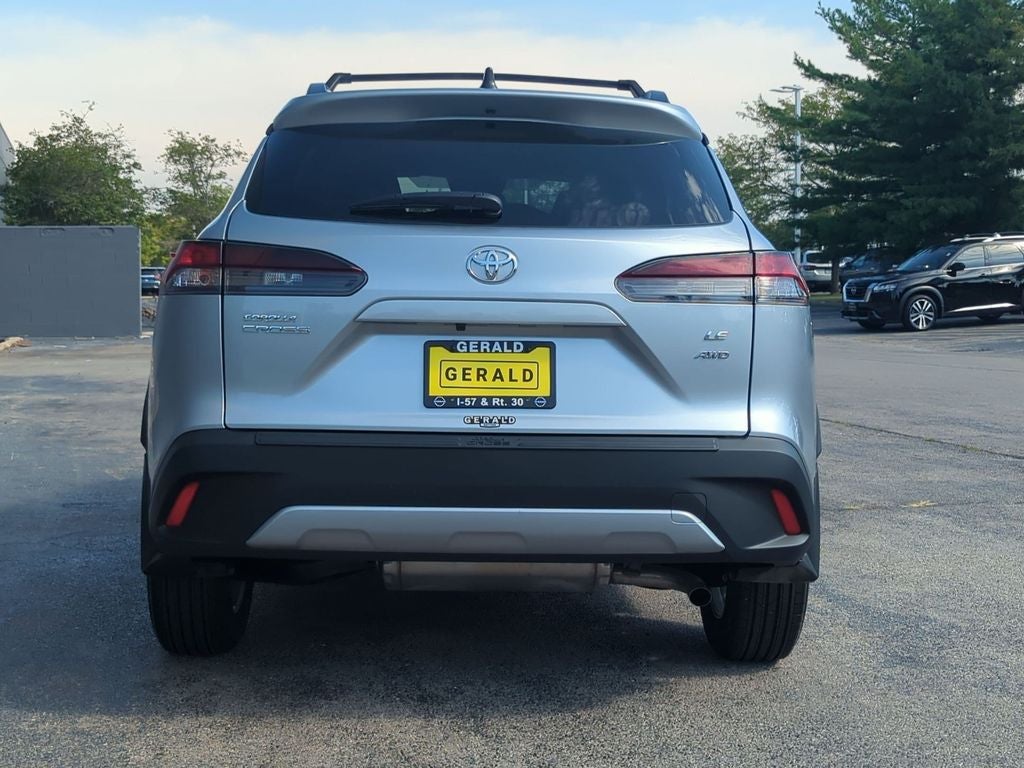 2026 Toyota Corolla Cross LE