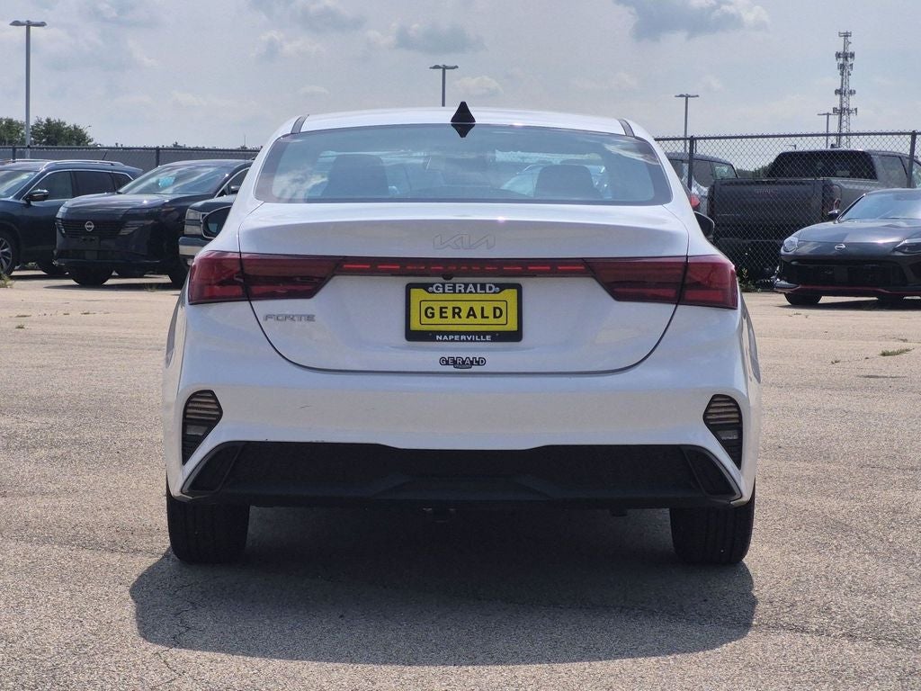 2023 Kia Forte LXS