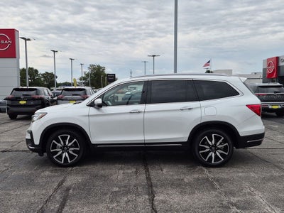 2022 Honda Pilot Touring 8 Passenger