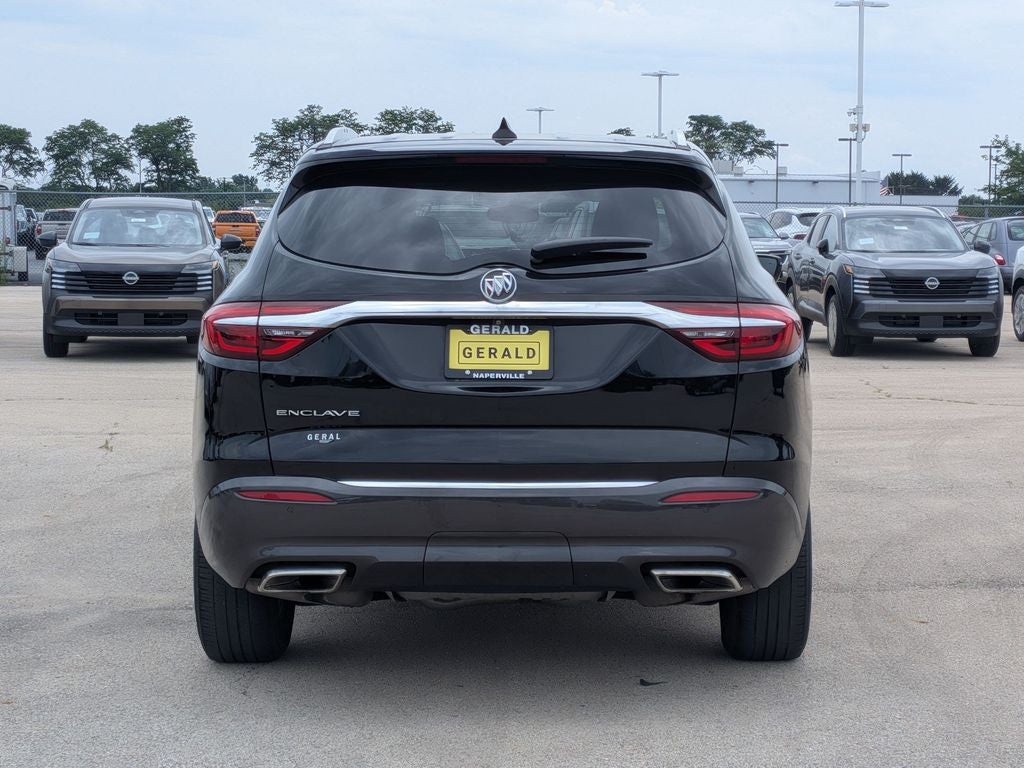 2020 Buick Enclave Essence