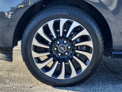 2022 Lincoln Navigator Black Label