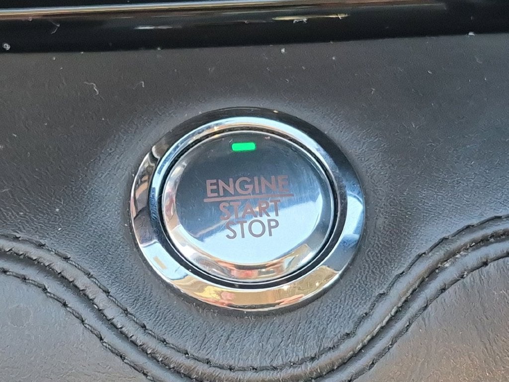 2022 Lincoln Navigator Black Label