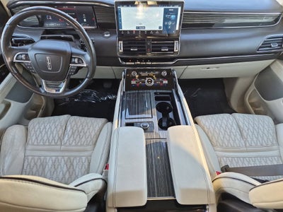2022 Lincoln Navigator Black Label