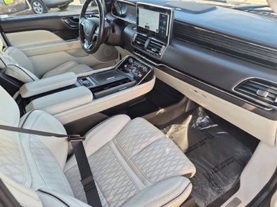 2022 Lincoln Navigator Black Label