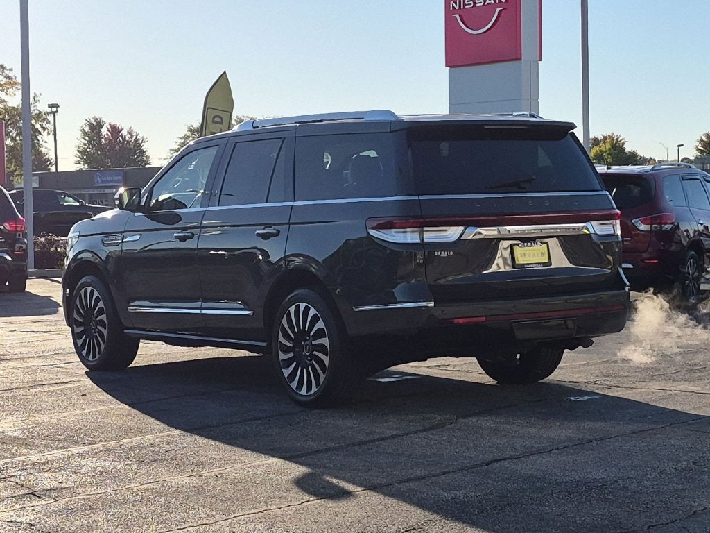 2022 Lincoln Navigator Black Label