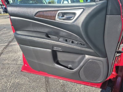 2015 Nissan Pathfinder SL
