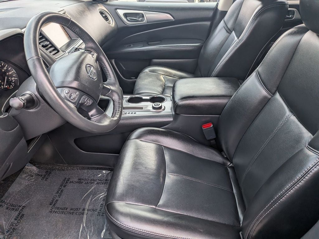 2017 Nissan Pathfinder SL