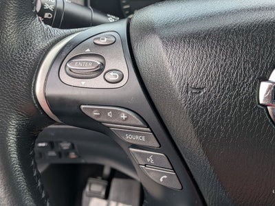 2017 Nissan Pathfinder SL