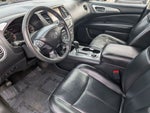 2017 Nissan Pathfinder SL