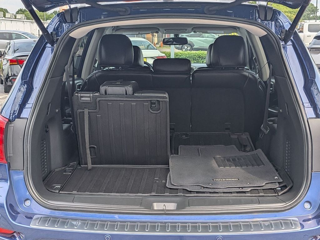 2017 Nissan Pathfinder SL