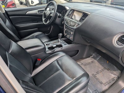 2017 Nissan Pathfinder SL