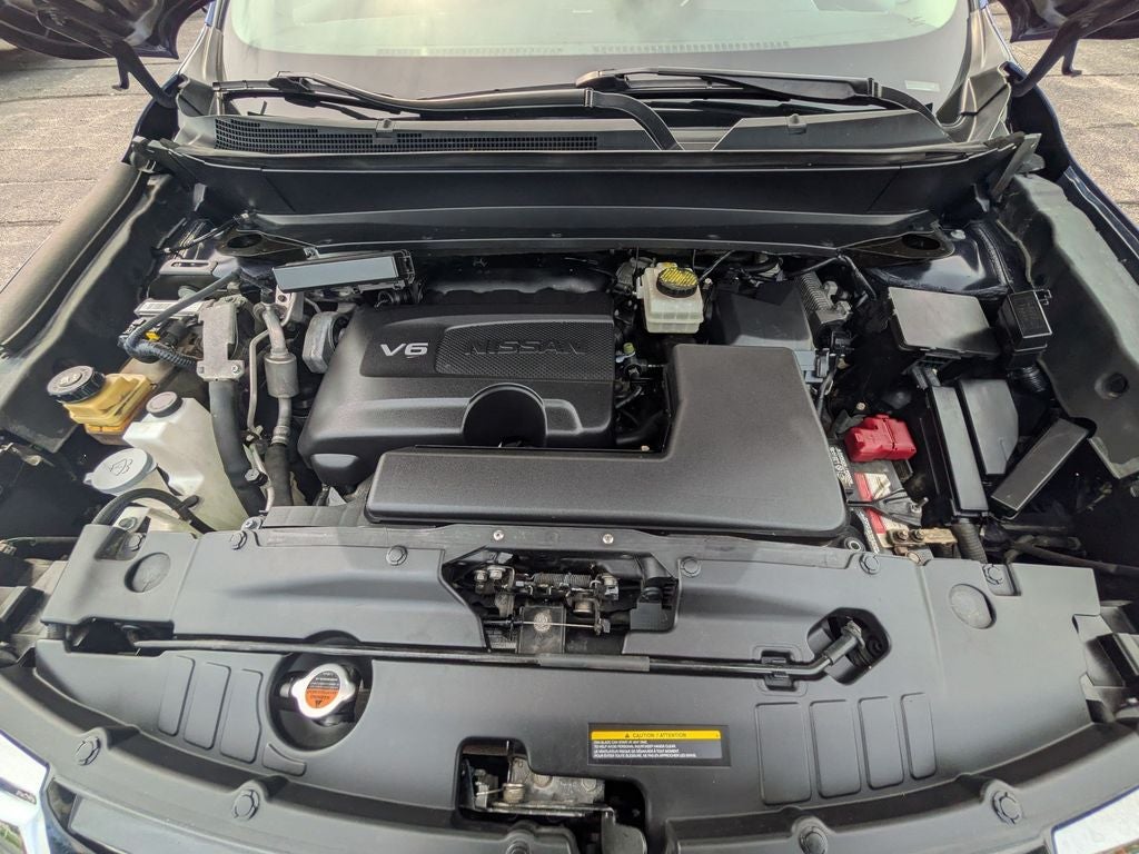 2017 Nissan Pathfinder SL