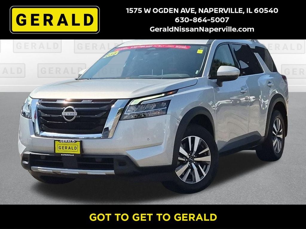 2024 Nissan Pathfinder SL