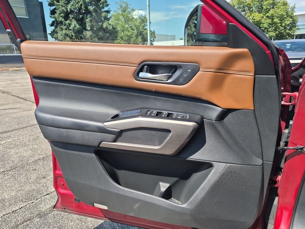 2022 Nissan Pathfinder Platinum