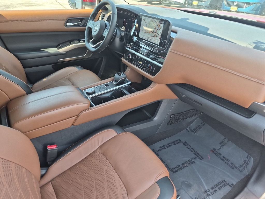 2022 Nissan Pathfinder Platinum