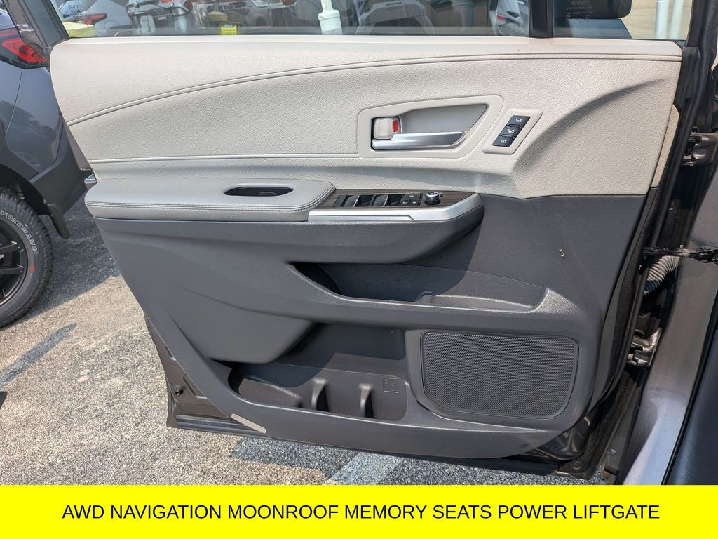 2023 Toyota Sienna Limited 7 Passenger