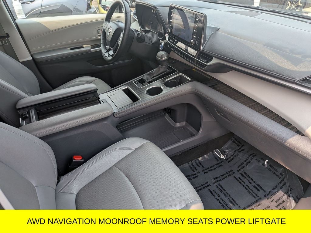 2023 Toyota Sienna Limited 7 Passenger