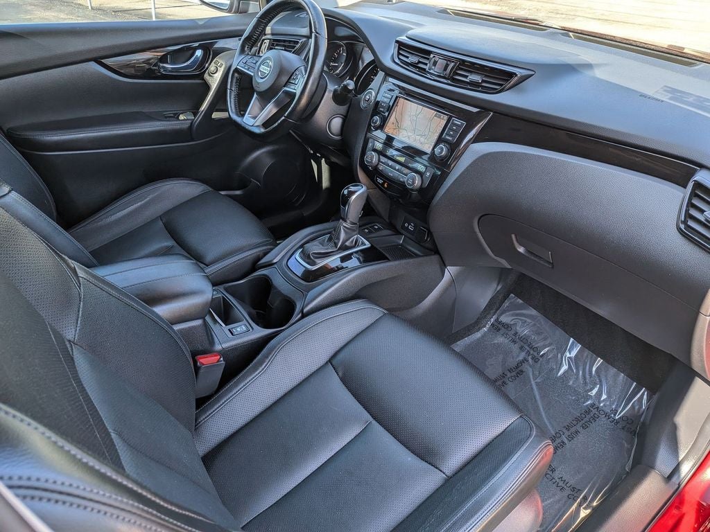 2022 Nissan Rogue Sport SL