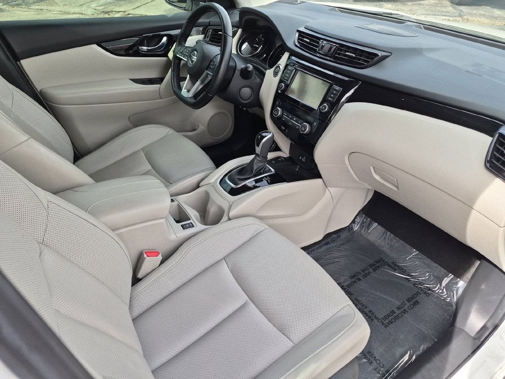 2021 Nissan Rogue Sport SL