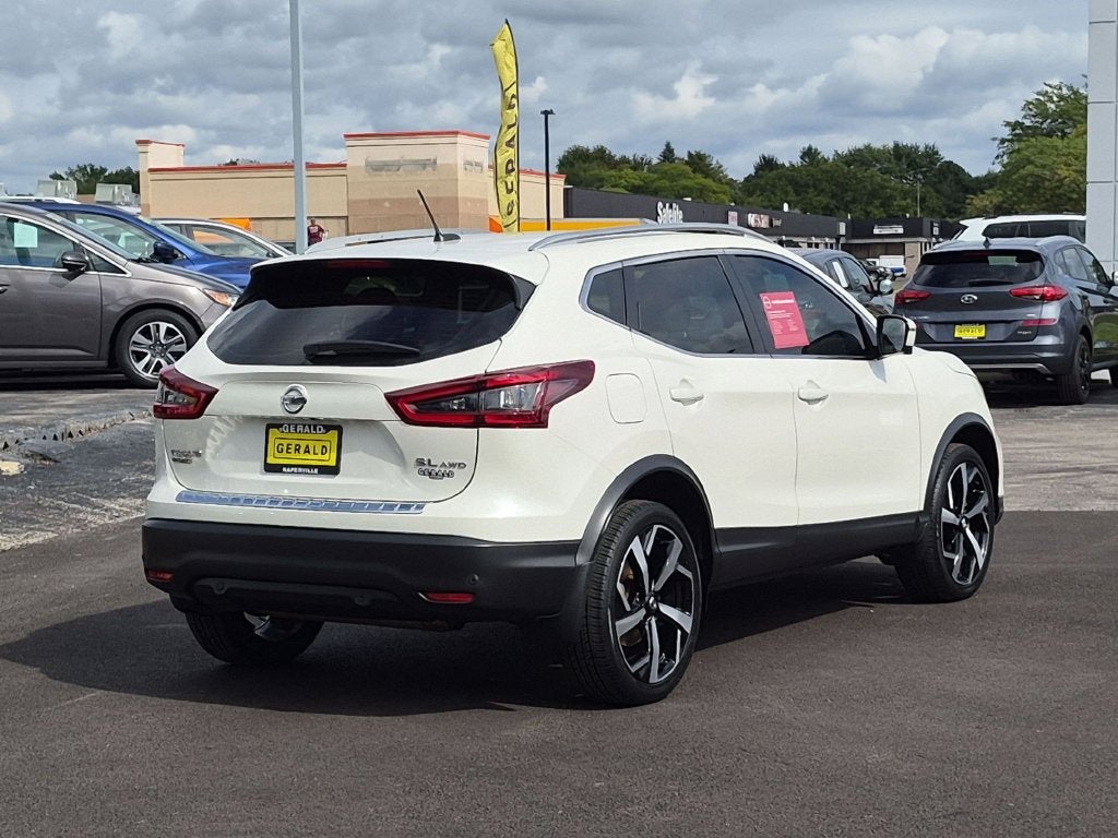 2021 Nissan Rogue Sport SL