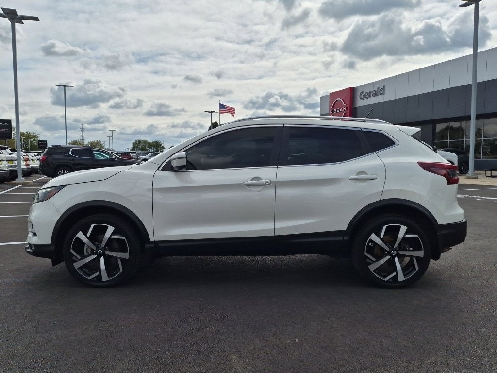 2021 Nissan Rogue Sport SL