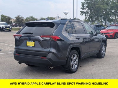 2022 Toyota RAV4 Hybrid LE