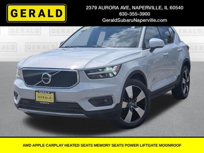 2021 Volvo XC40 Momentum