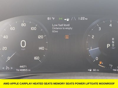 2021 Volvo XC40 Momentum