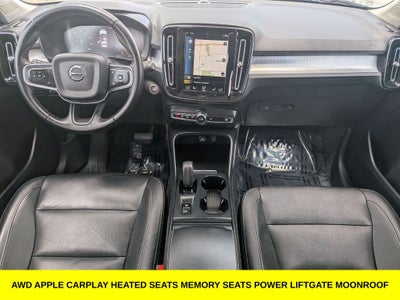 2021 Volvo XC40 Momentum