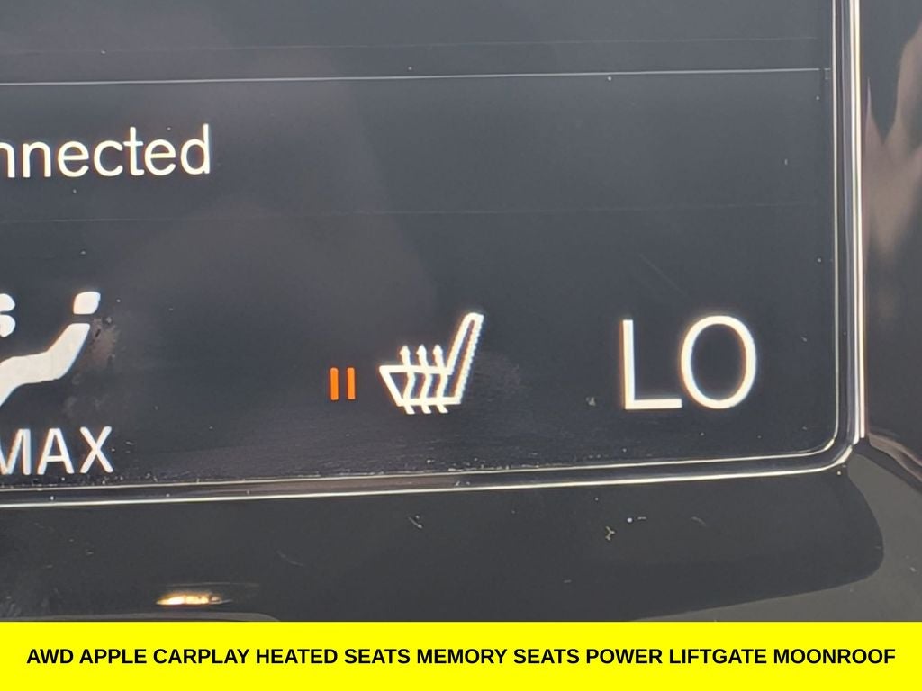 2021 Volvo XC40 Momentum