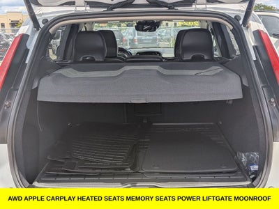 2021 Volvo XC40 Momentum