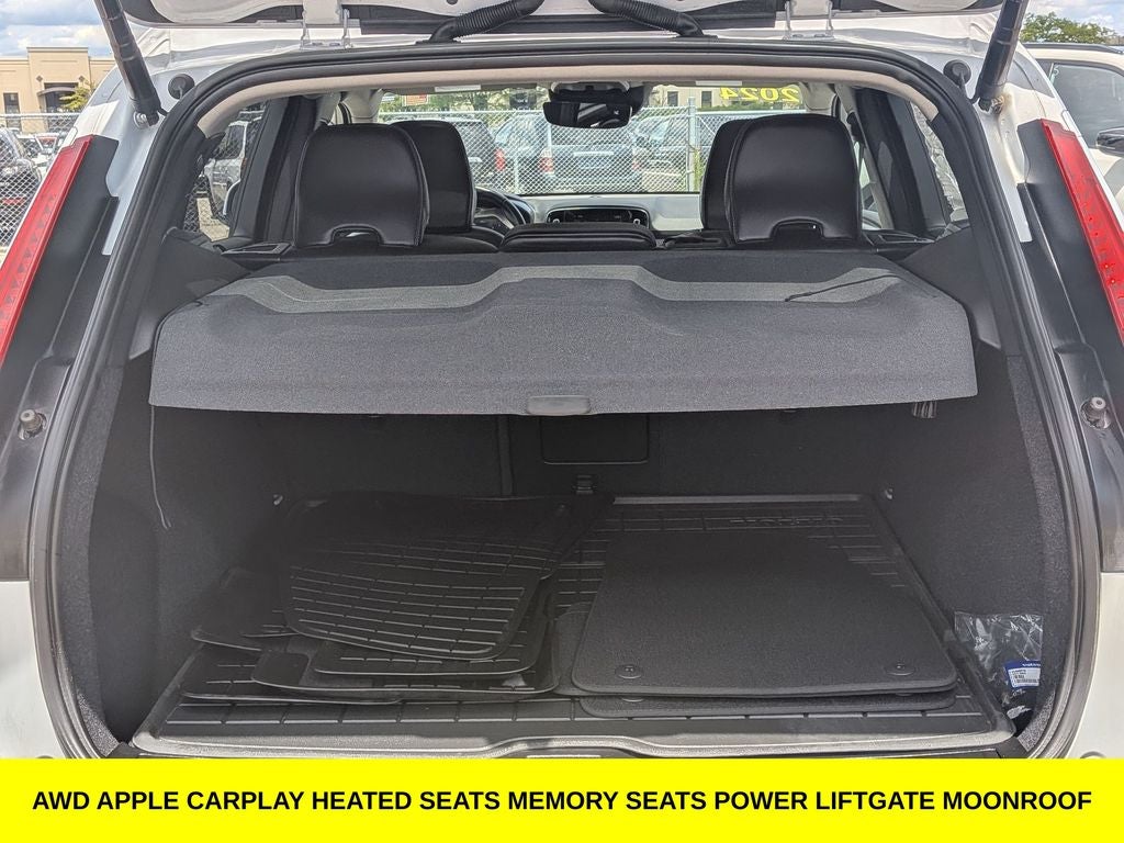 2021 Volvo XC40 Momentum