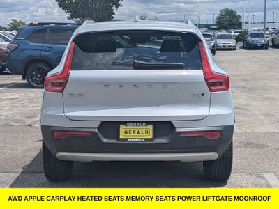 2021 Volvo XC40 Momentum
