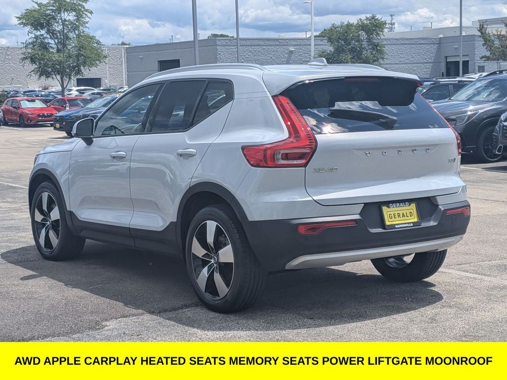 2021 Volvo XC40 Momentum