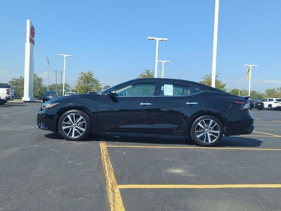 2022 Nissan Maxima SV