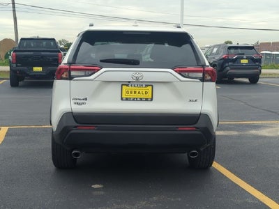 2022 Toyota RAV4 XLE Premium