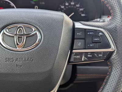2022 Toyota Sienna XSE 7 Passenger