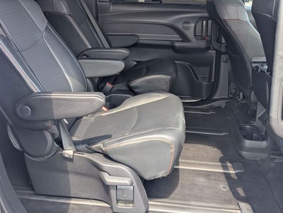 2022 Toyota Sienna XSE 7 Passenger