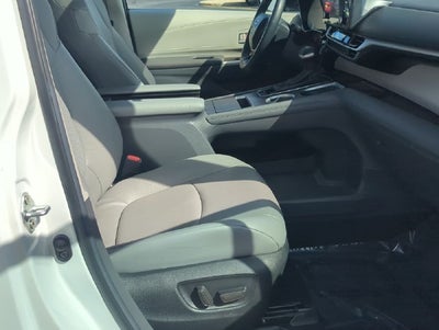 2024 Toyota Sienna XLE 7 Passenger