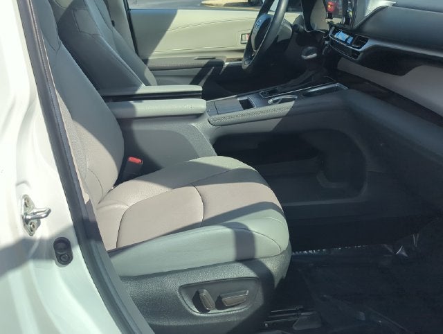 2024 Toyota Sienna XLE 7 Passenger