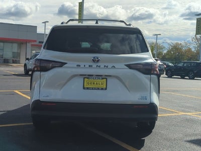 2024 Toyota Sienna XLE 7 Passenger